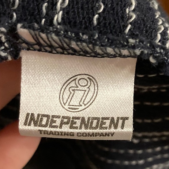 Fred’s Tavern men’s extra large hooded zip front gray sweatshirt - Picture 7 of 10